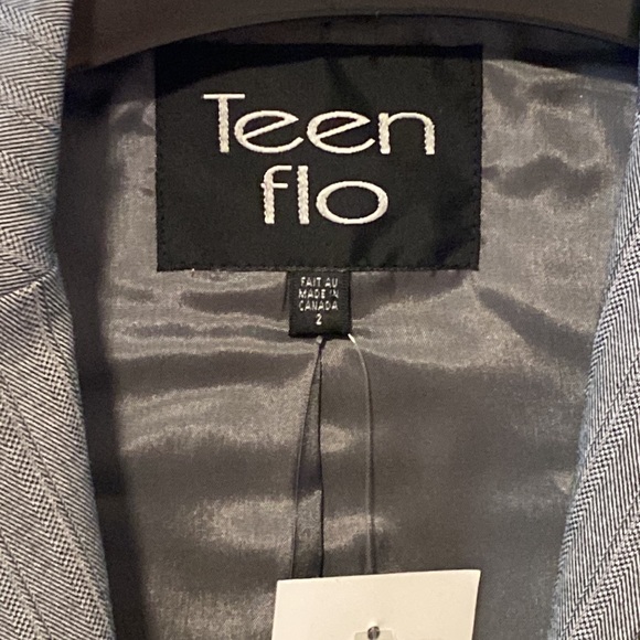 Teenflo  Grey Tweed Pinstriped Suit with Skirt Size 2 NWT - Picture 8 of 8